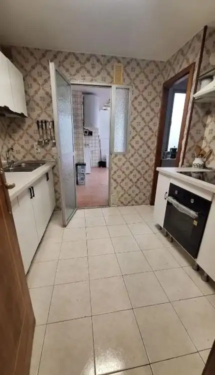 Kitchen of Flat for rent in Ronda