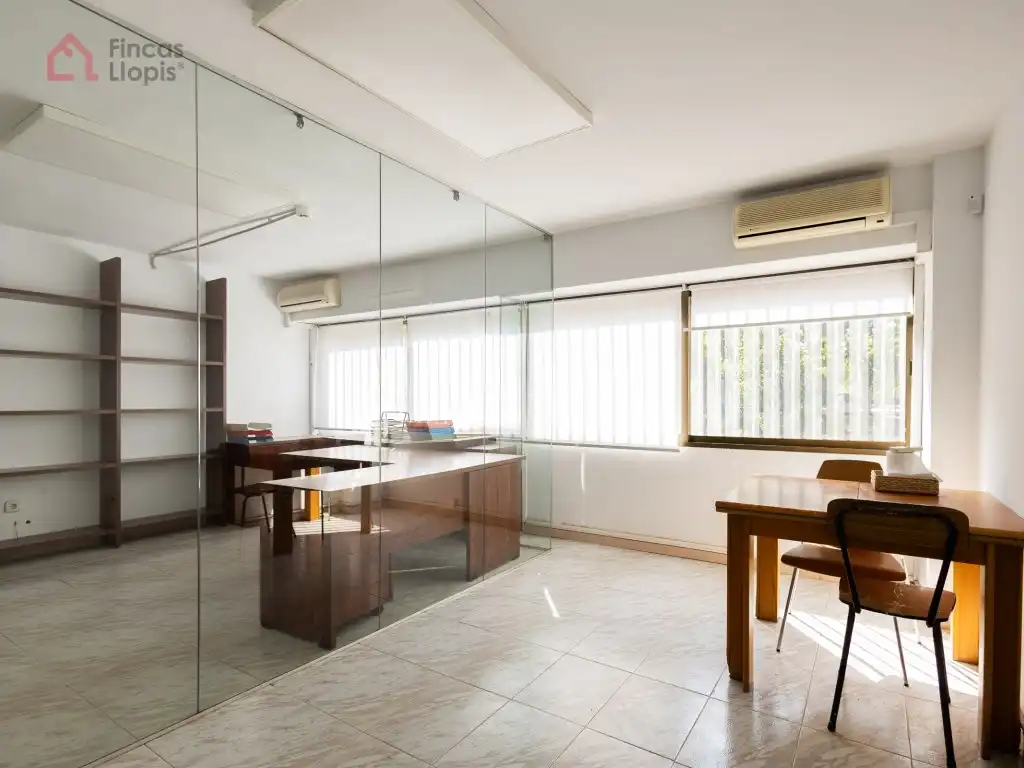 Business premises for sale in Calle Alts Forns 68, imagen 5