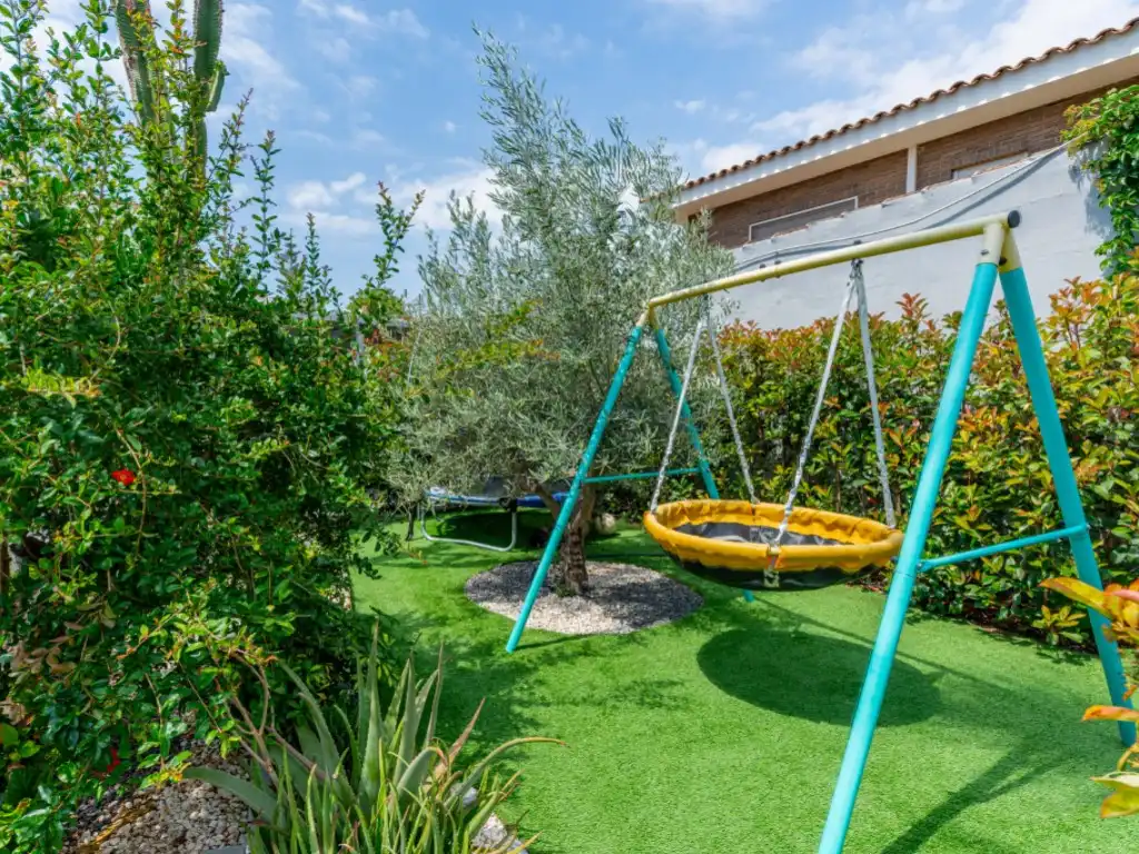 Jardí de Casa o xalet en venda en El Campello amb Aire condicionat, Jardí privat i Terrassa