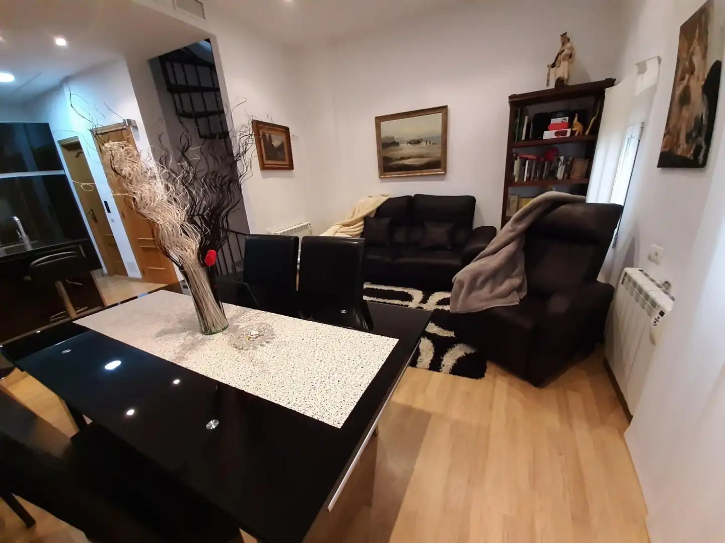 Sala d'estar de Casa adosada en venda en Benidorm amb Aire condicionat, Calefacció i Moblat
