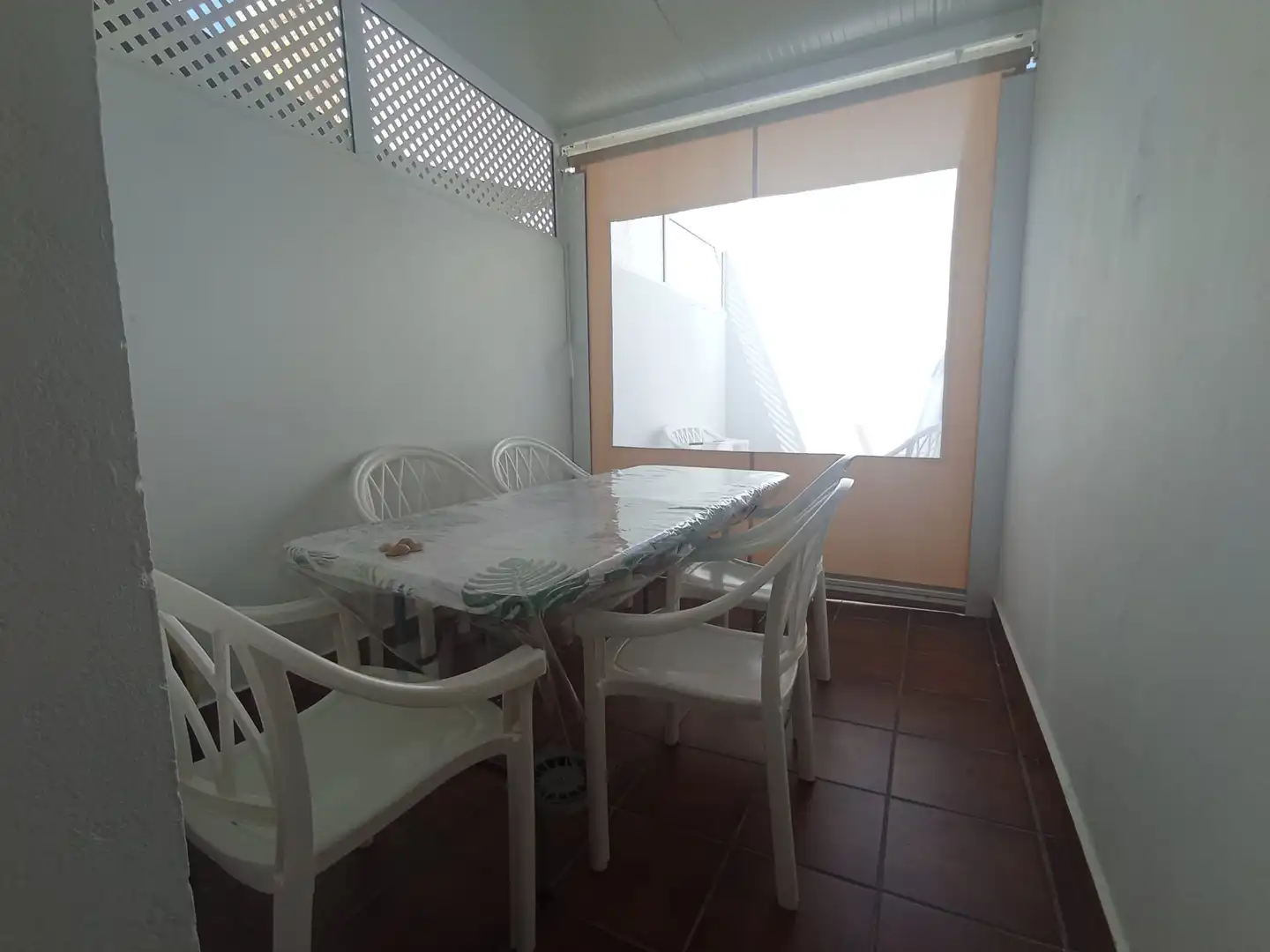 Comedor de Piso en venta en Chipiona con Calefacción