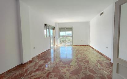 Sala d'estar de Pis en venda en  Huelva Capital amb Aire condicionat i Terrassa