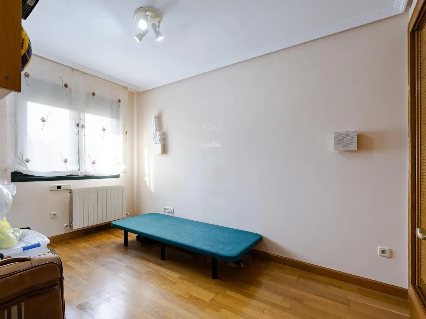 Habitación de Casa o chalet en venta en Villanueva de la Torre con Calefacción, Jardín privado y Terraza