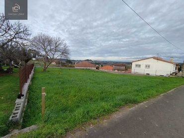 Residential land for sale in Lugar Vilar