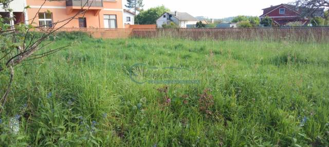 Terreno residencial en Venta en Cabral - Candeán