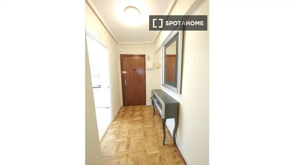 Dormitori de Apartament per a compartir en Leioa amb Aire condicionat, Calefacció i Terrassa