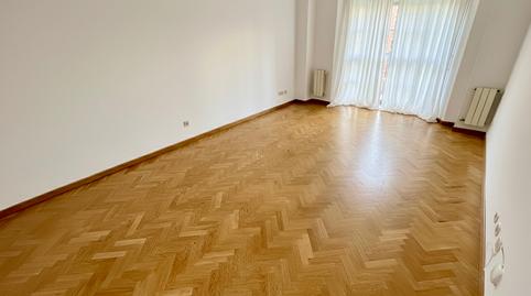 Foto 2 de Pis en venda a Avenida de Daroca, Ventas,  Madrid Capital