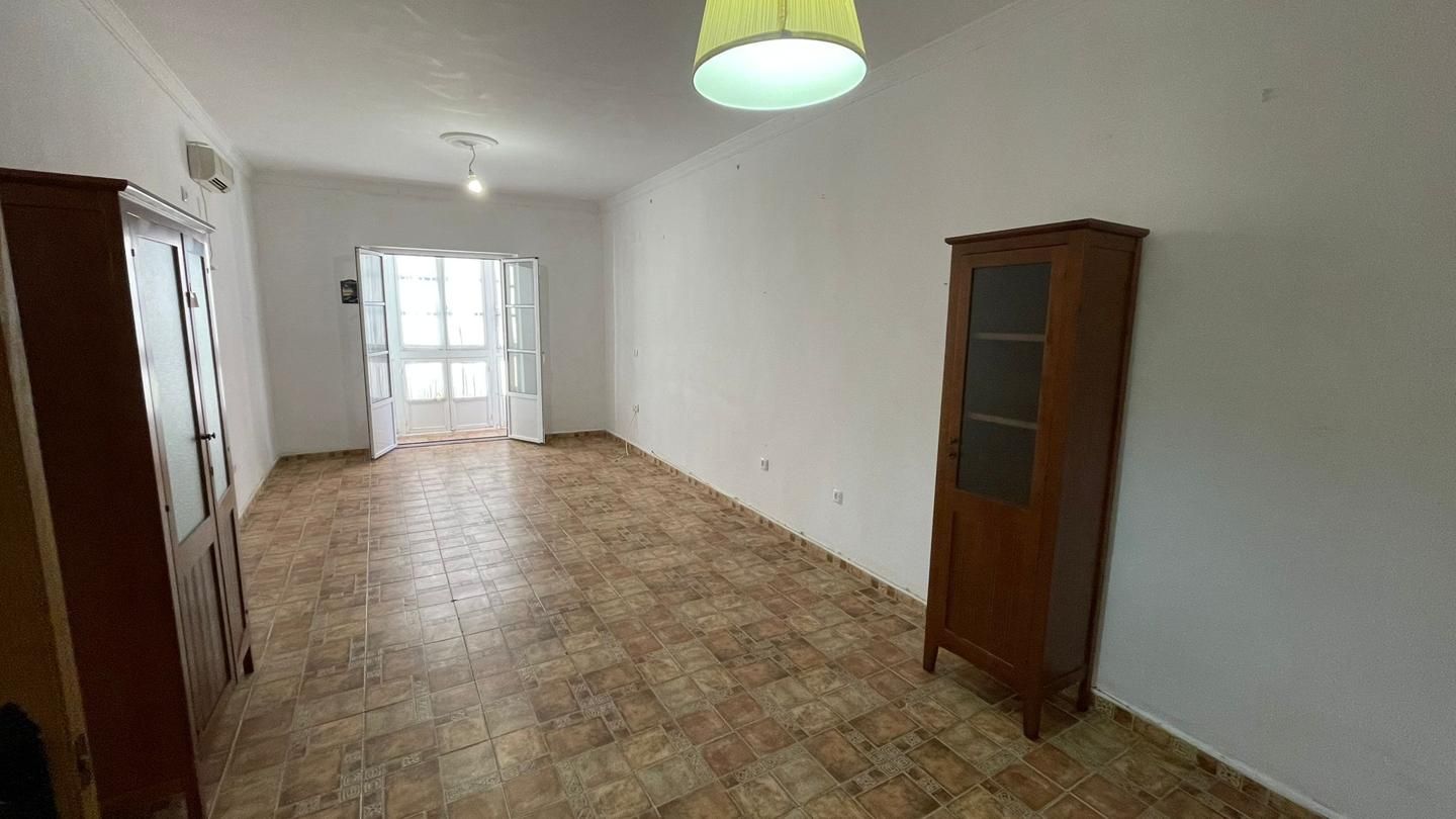 Sala d'estar de Pis en venda en  Cádiz Capital amb Balcó