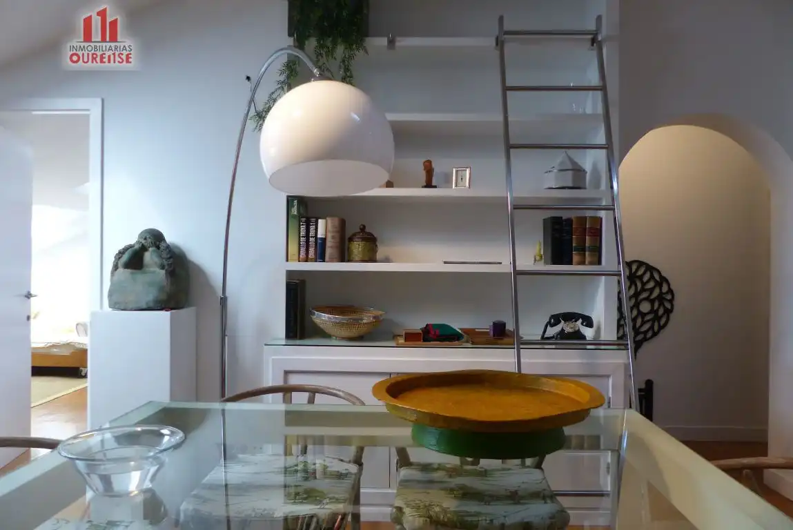 Living room of Flat for sale in Ourense Capital   with Air Conditioner, Storage room and Furnished