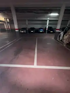 Parking de Piso en venta en Valladolid con Calefacción, Terraza y Trastero