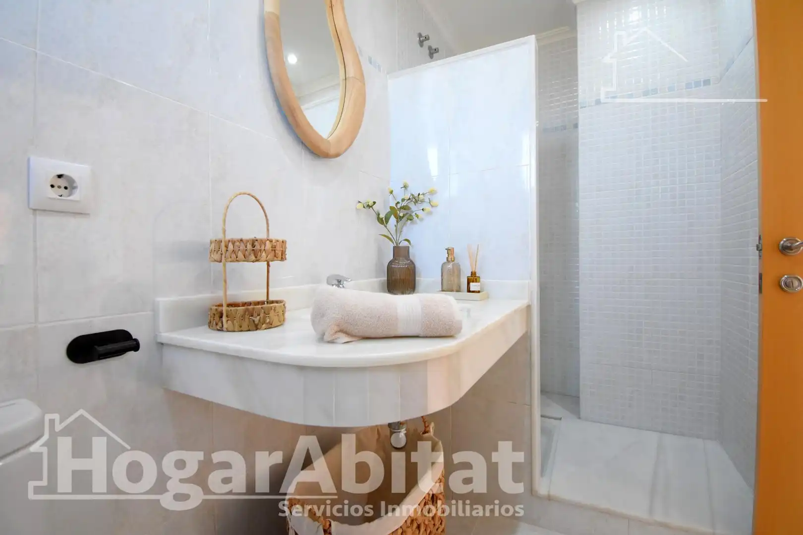Baño de Piso en venta en Pedreguer con Calefacción, Terraza y Amueblado