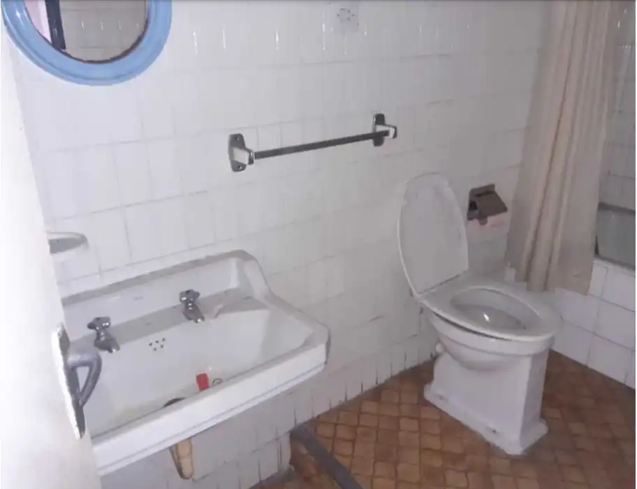 Bany de Apartament en venda en Coaña
