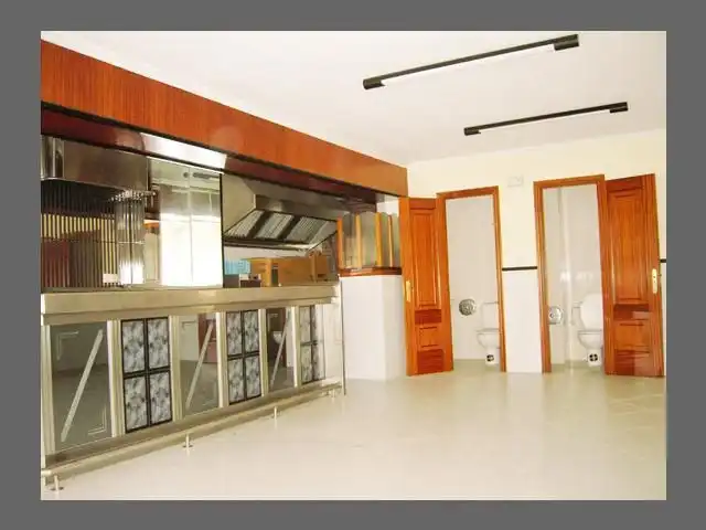 Local comercial en venda a Los Castros - Castrillón - Eiris, imagen 4