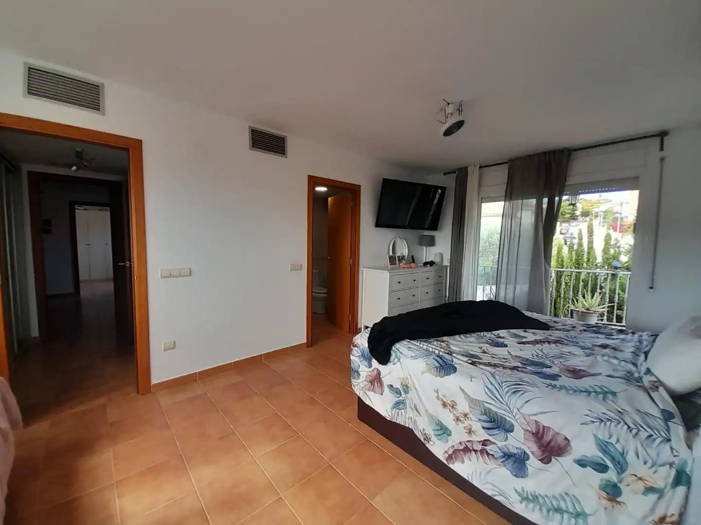 Dormitori de Casa o xalet en venda en Canet de Mar amb Aire condicionat, Jardí privat i Terrassa