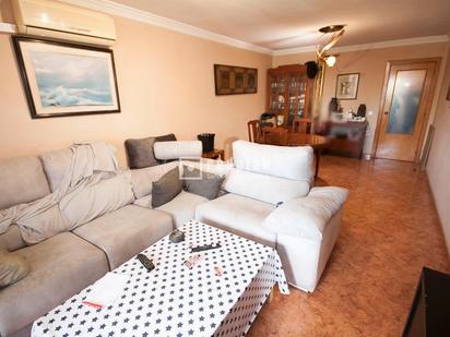 Living room of Flat for sale in Málaga Capital  with Air Conditioner, Terrace and Swimming Pool