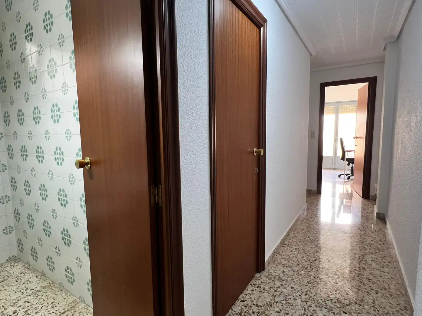 Wohnung zur untervermieten in Elche / Elx mit Terrasse und Möbliert