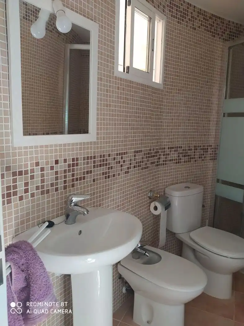 Baño de Casa o chalet en venta en El Real de Gandia con Aire acondicionado, Trastero y Piscina