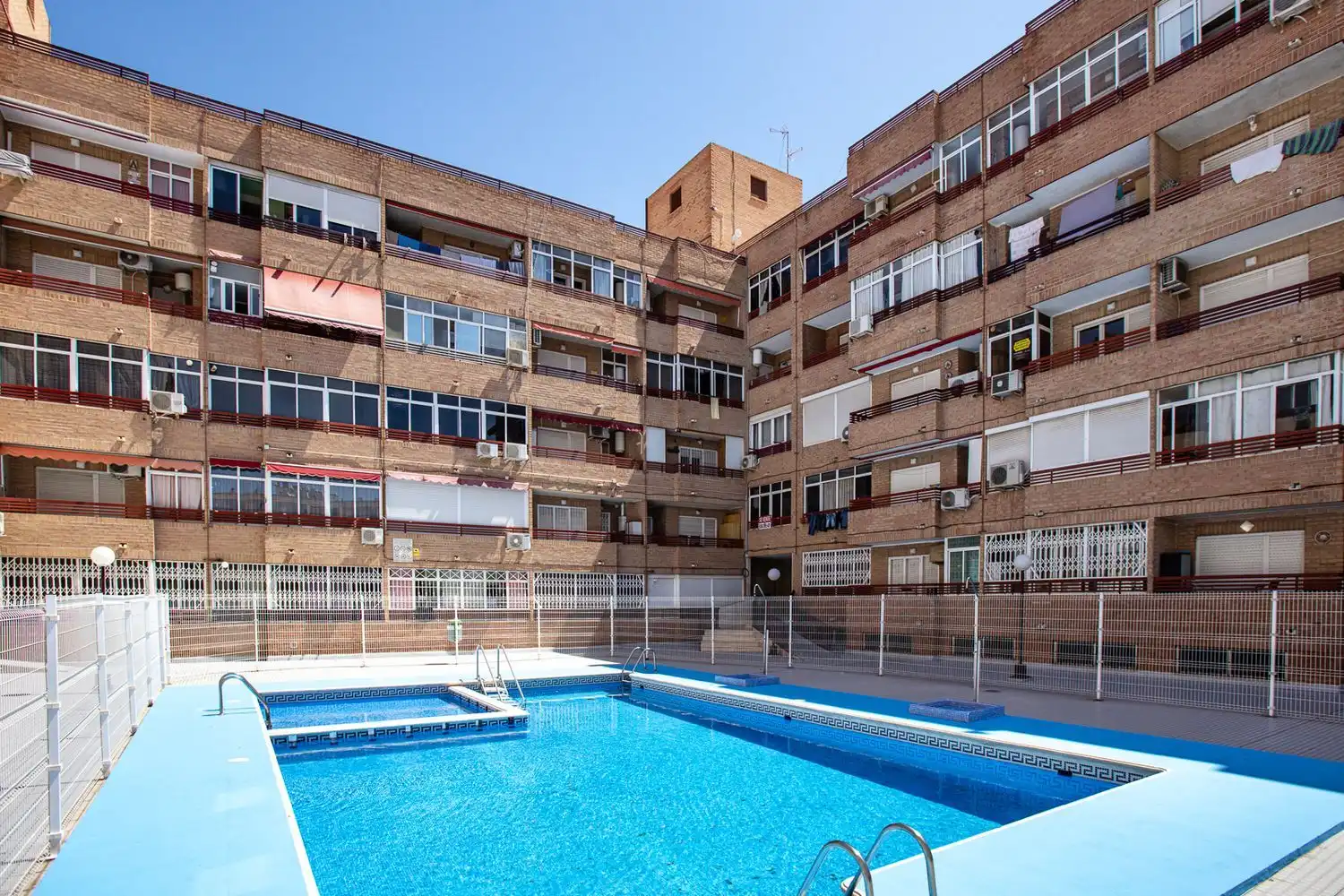 Exterior view of Flat for sale in Torrevieja  with Balcony and Community pool