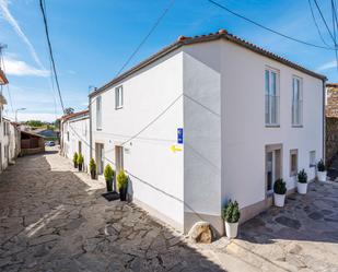 Exterior view of Country house for sale in Melide  with Furnished