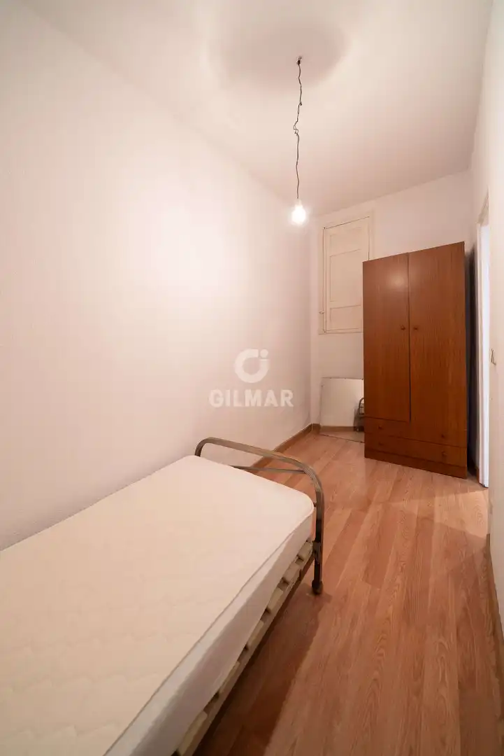 Habitación de Piso en venta en Madrid