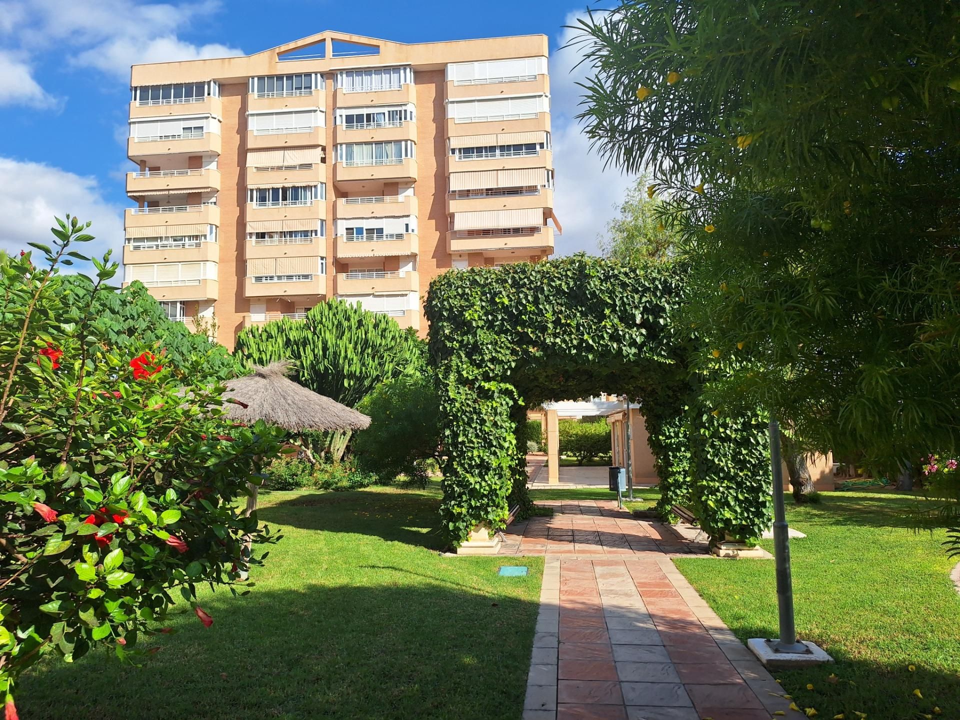 Exterior view of Flat for sale in Alicante / Alacant  with Heating, Private garden and Terrace