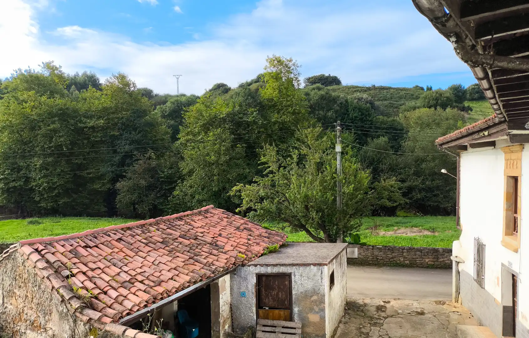Exterior view of Detached homes for sale in Alfoz de Lloredo