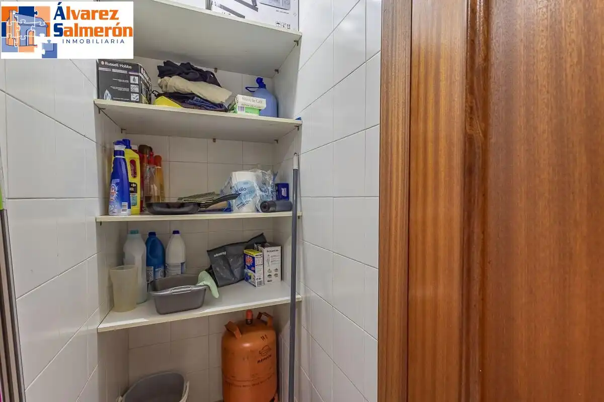 Cuina de Pis en venda en Motril amb Aire condicionat