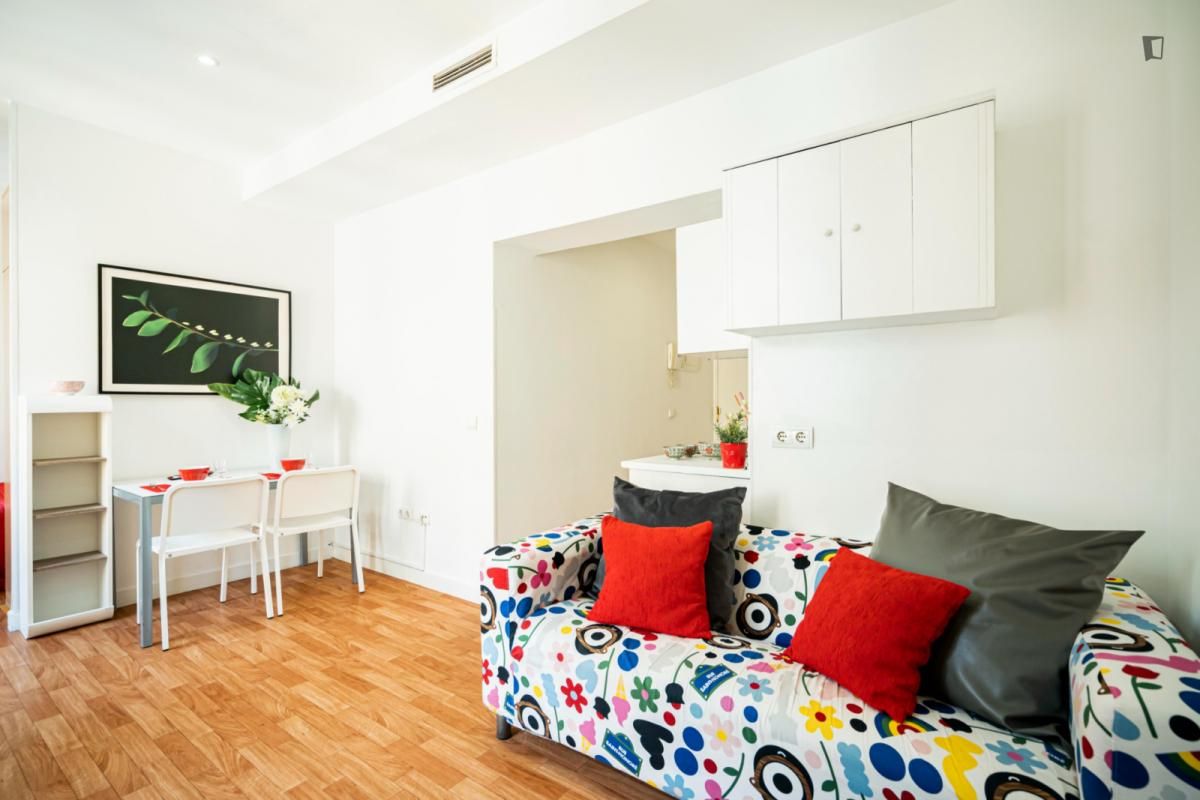 Apartament de lloguer a Puerta del Ángel