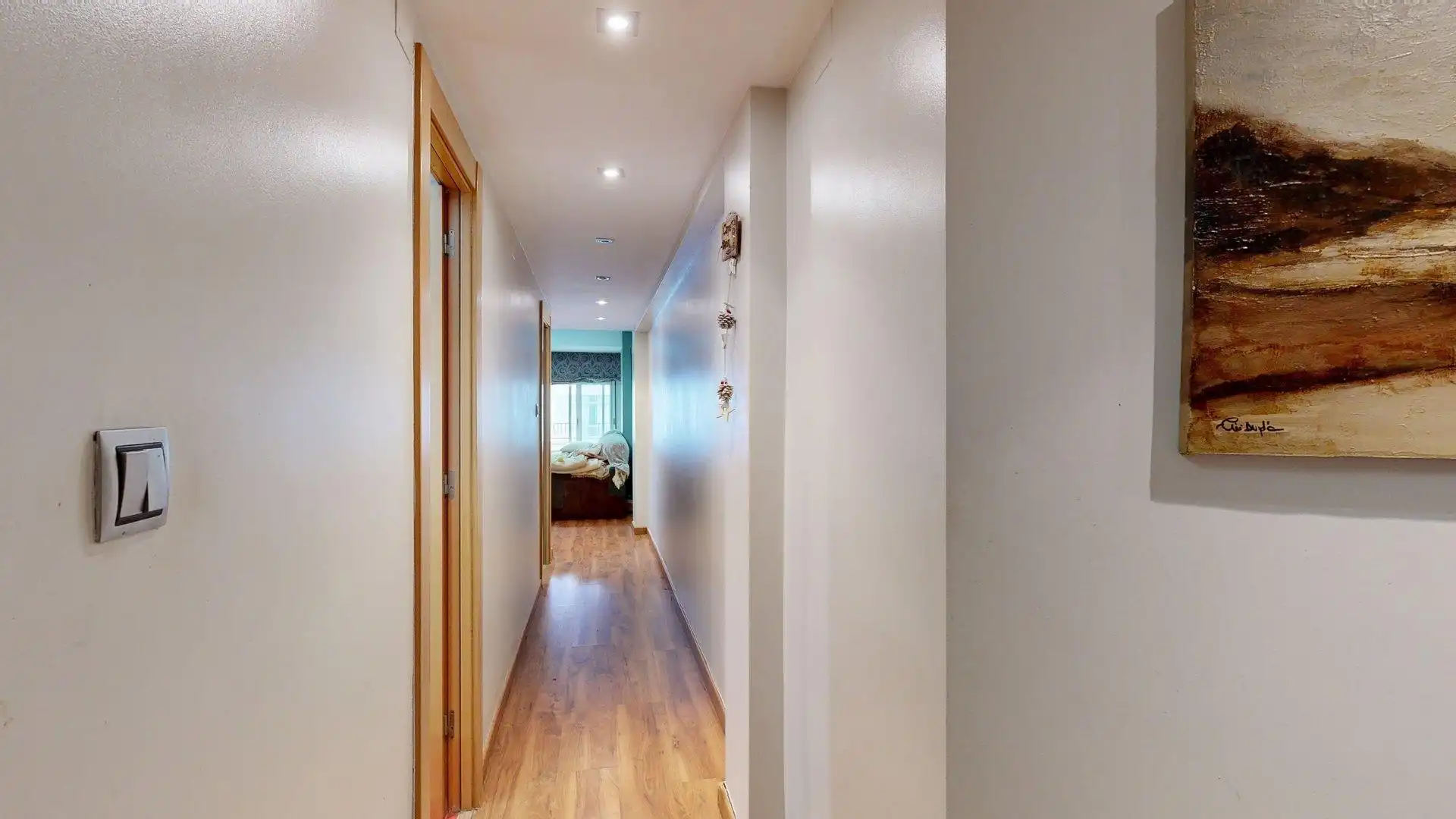 Wohnung zum Verkauf in Zaragoza mit Heizung, Terrasse und Balkon