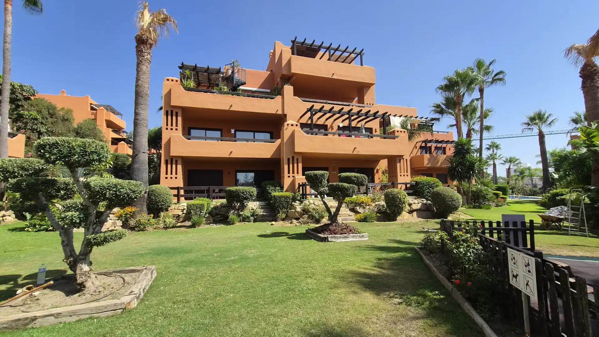 Exterior view of Apartments for sale in Estepona  with Air Conditioner, Terrace and Storage room