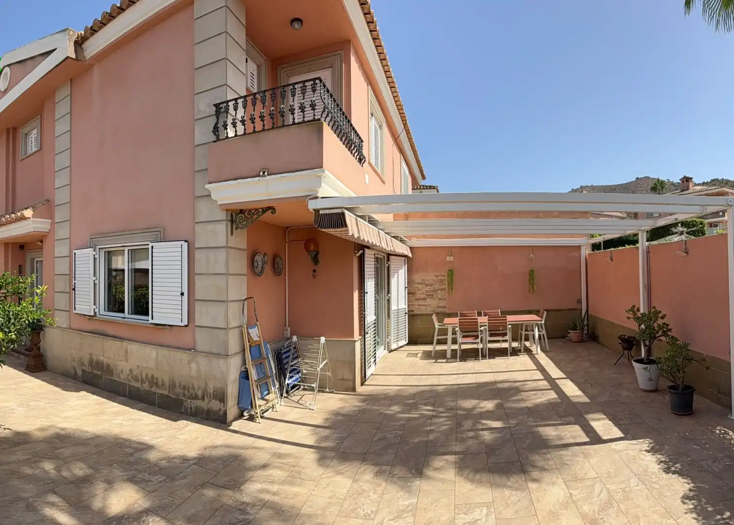 House with pool to rent in Rincón de Loix