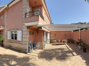 Casa amb piscina de lloguer a Rincón de Loix