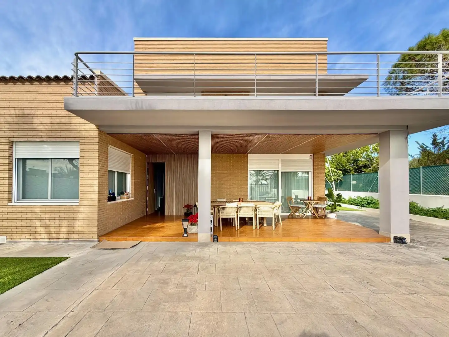 Terraza de Casa o chalet en venta en Elche / Elx con Aire acondicionado, Jardín privado y Terraza