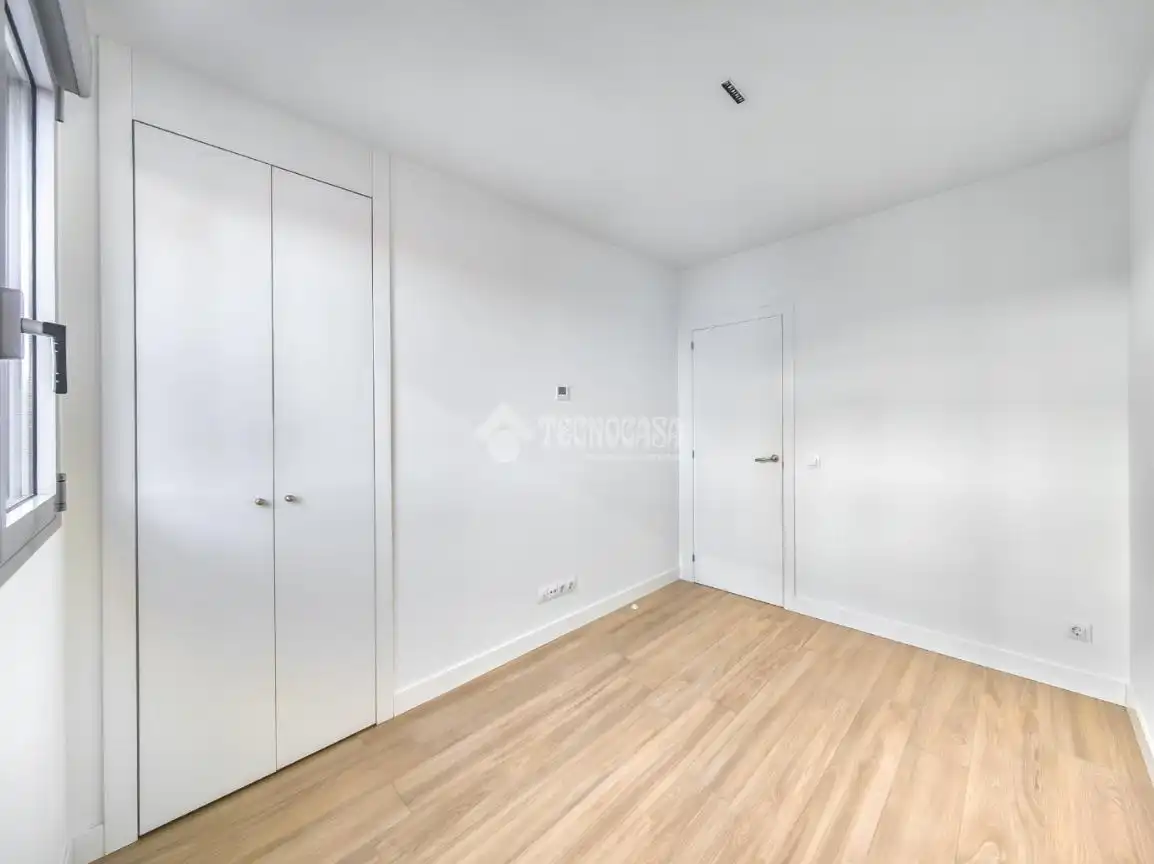 Schlafzimmer von Wohnung zum Verkauf in Madrid mit Heizung, Abstellraum und Gemeinschaftspool