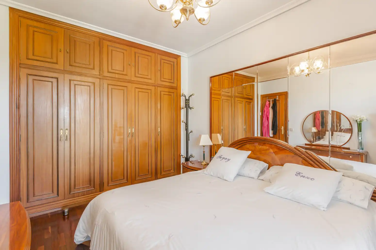 Dormitori de Casa adosada en venda en Ezcabarte amb Calefacció, Jardí privat i Parquet