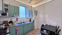 Kitchen of Flat for sale in  Barcelona Capital  with Air Conditioner, Heating and Oven