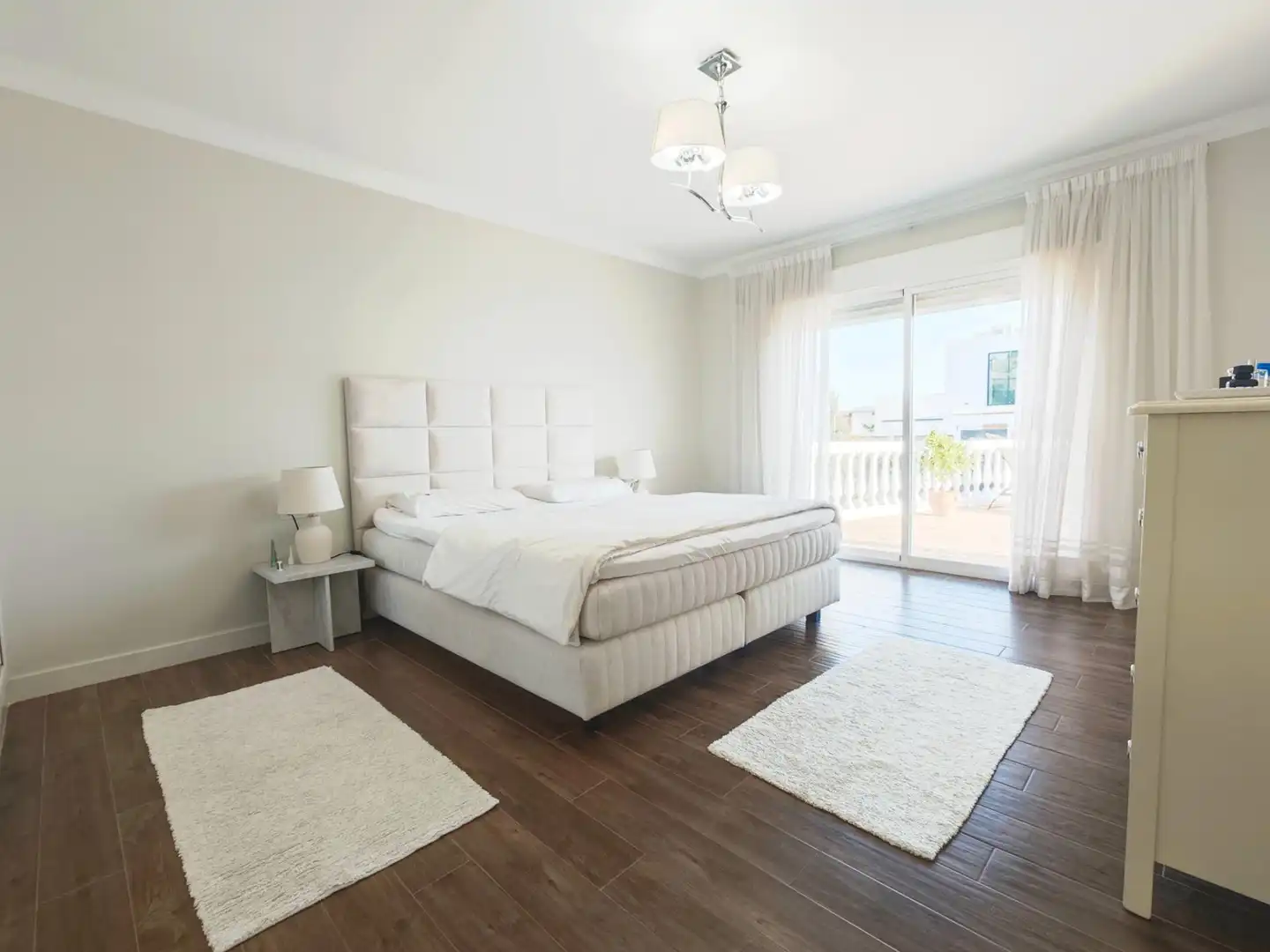 Dormitori de Casa o xalet de lloguer en Mijas amb Aire condicionat, Calefacció i Jardí privat