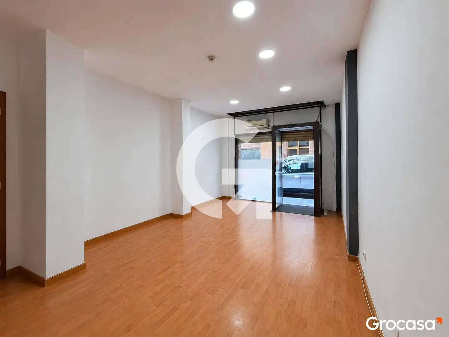 Local en venta en El Prat de Llobregat con Aire acondicionado