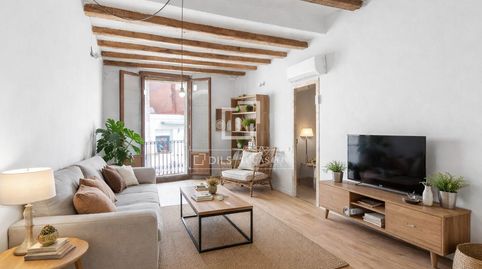 Foto 2 de Ático en venta en El Raval, Barcelona Capital