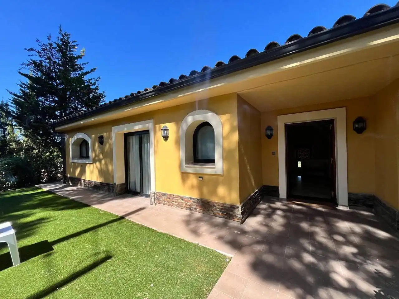 House with terrace to rent in calle de la Pujada de l'Hotel