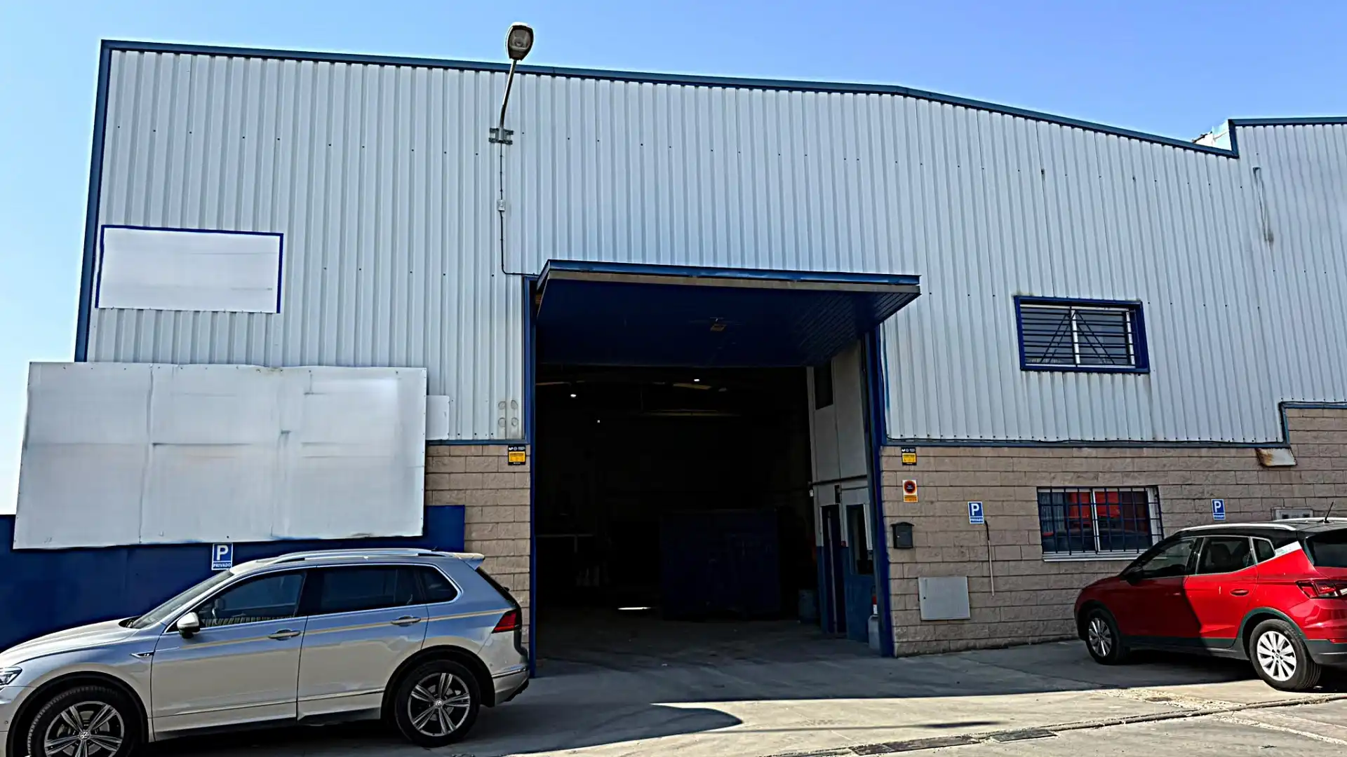 Nau industrial en venda a Calle Fresadores