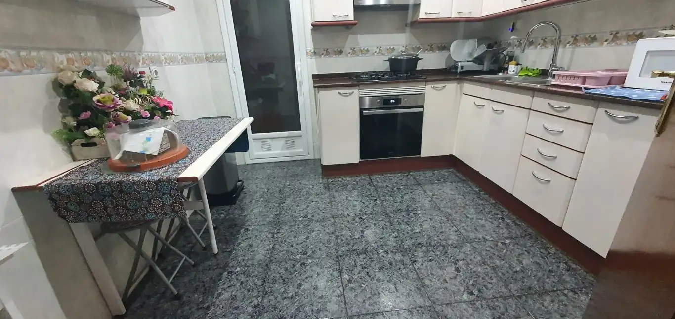 Piso en venta en Carrer de Ponent, Gorg