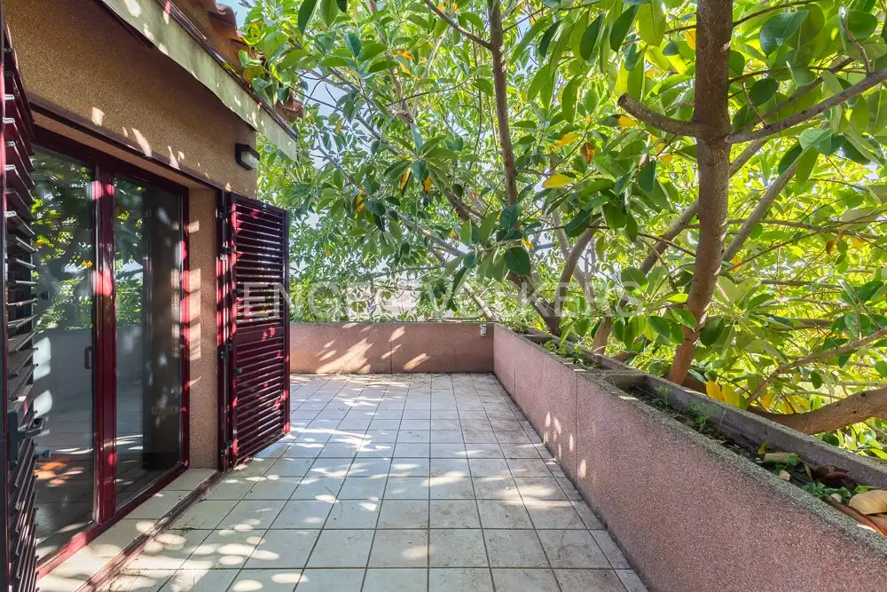 Terrace of Houses for sale in La Pobla de Vallbona  with Air Conditioner, Heating and Private garden
