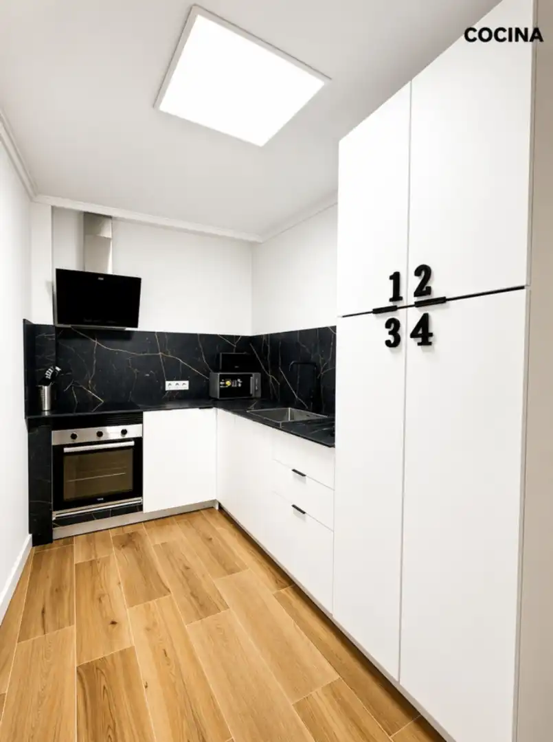 Cocina de Piso para compartir en Elche / Elx con Terraza, Amueblado y Horno