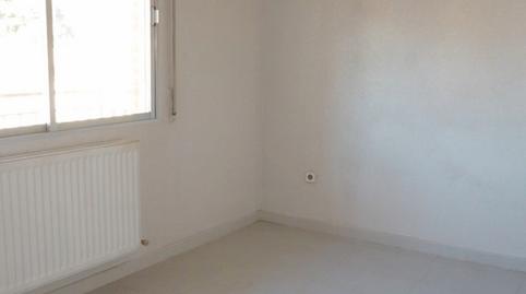 Foto 2 de Pis en venda a Fuensalida, Toledo