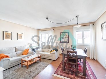 Flat with lift to rent in Calle Fernando Alonso Díaz