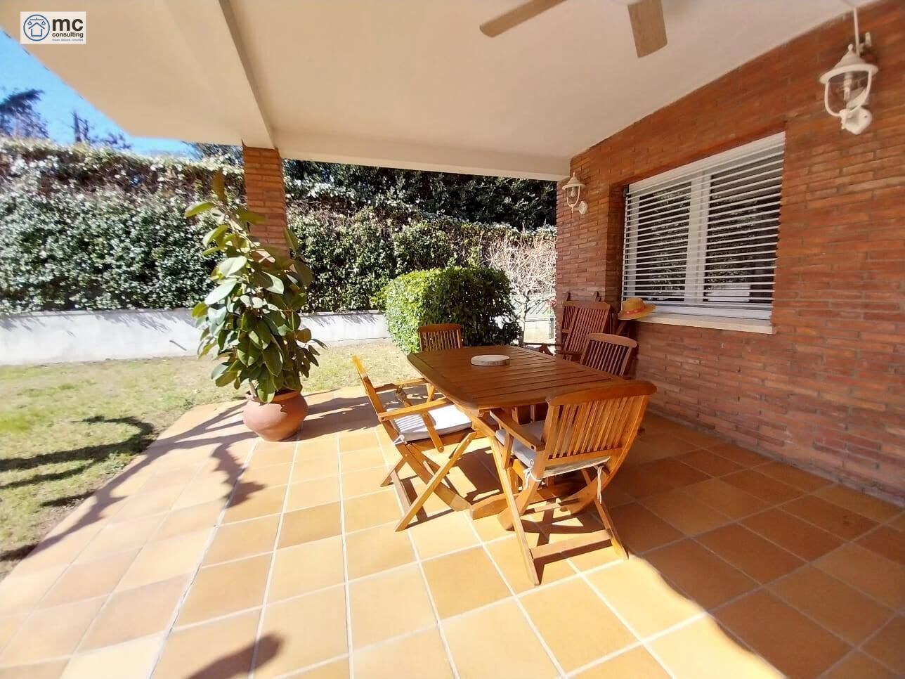 Jardín de Casa o chalet en venta en Canovelles con Aire acondicionado, Calefacción y Jardín privado