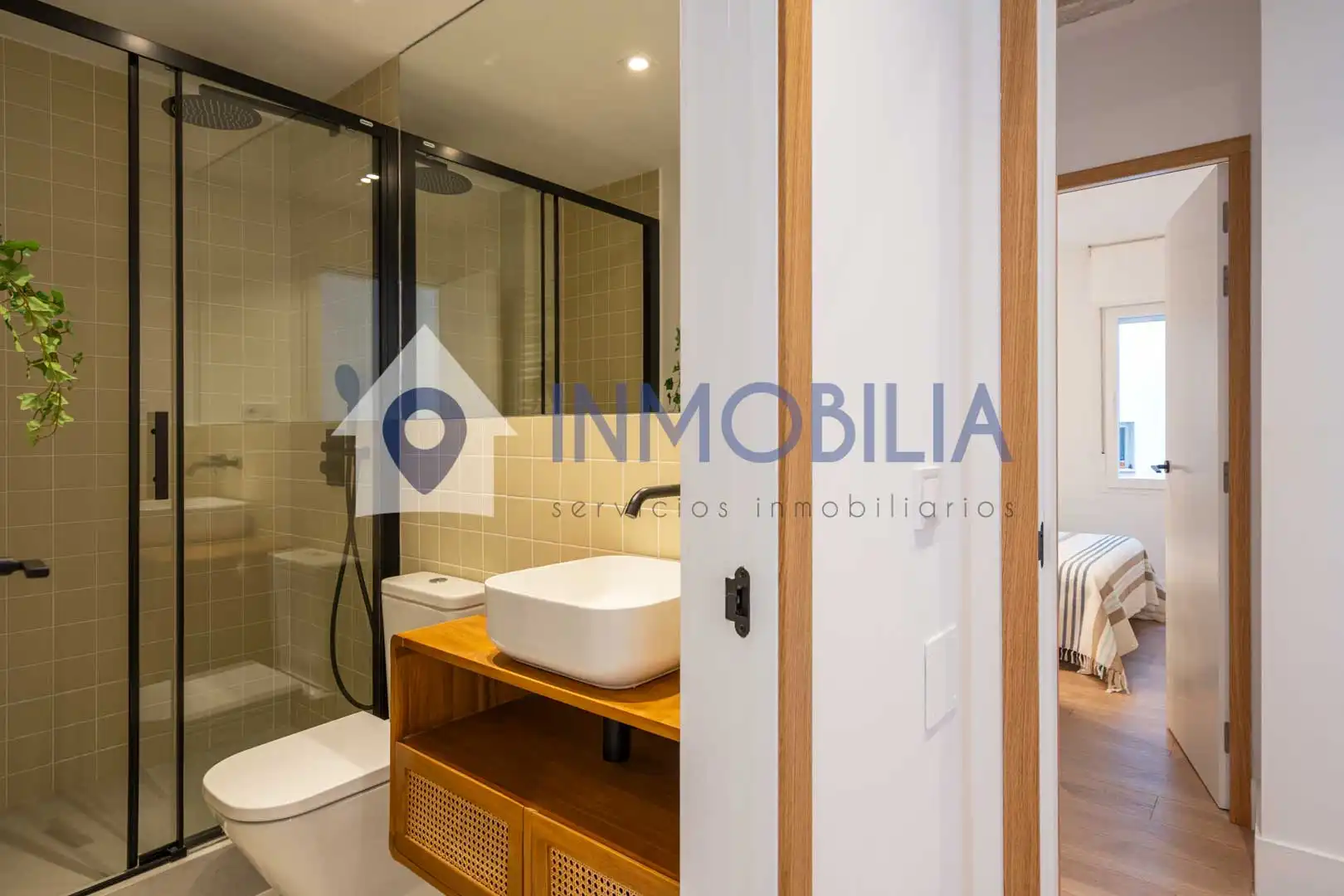 Baño de Piso en venta en Madrid con Calefacción y Terraza