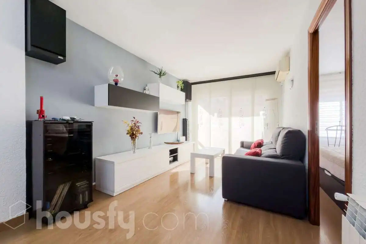 Piso con terraza en venta en Calle Europa .