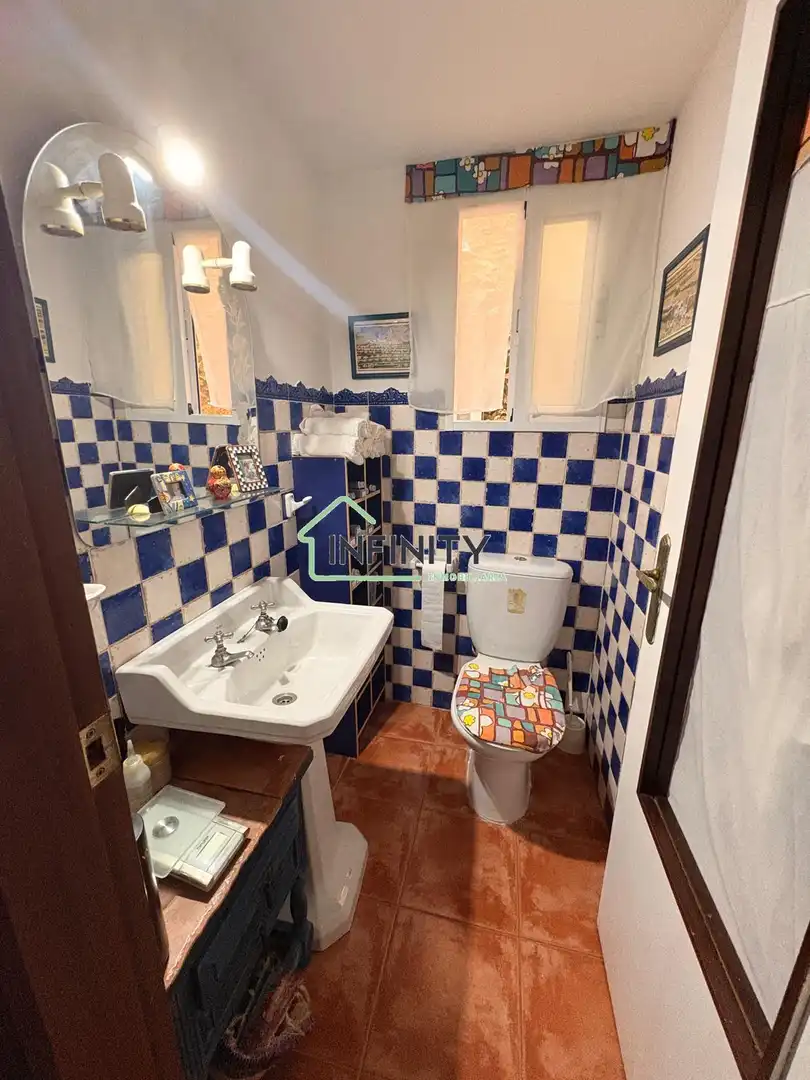 Bany de Casa o xalet en venda en Vilallonga / Villalonga amb Aire condicionat, Calefacció i Moblat